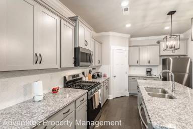 Main picture of 111 Missouri Dr