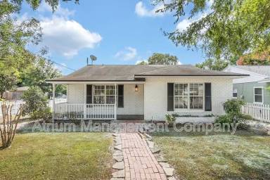 Main picture of 1720 Canton St