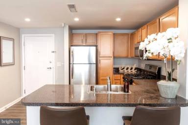 Main picture of Potomac Place Condominiums