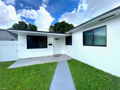 Main picture of 7393 SW 22nd St