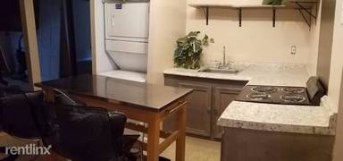 Main picture of 4621 N Willamette Blvd