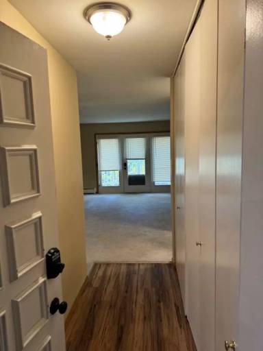 Main picture of 4930 Whitcomb Dr