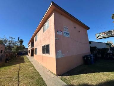 Main picture of 8457 Avalon Blvd