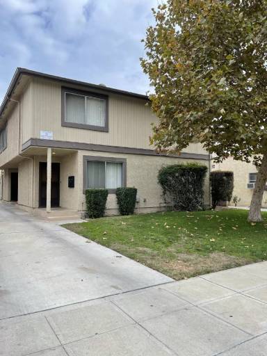 Main picture of 224 N Myers St