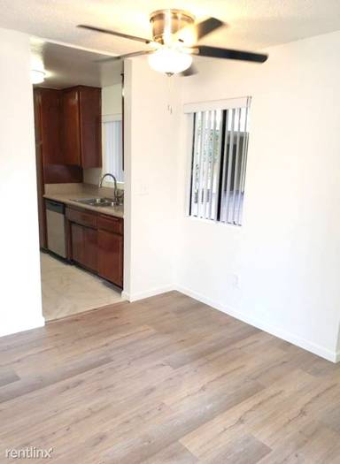 Main picture of 4276 S Centinela Ave