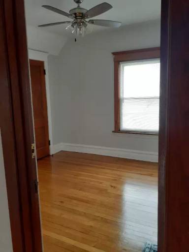 Main picture of 5819 W Huron St