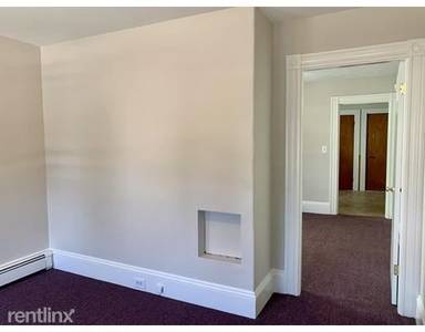 Main picture of 24 Clinton St