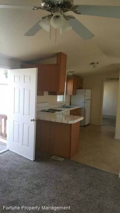 Main picture of 15026 Ivanhoe Dr