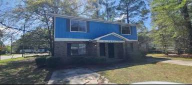 Main picture of 1205 Bethune Dr