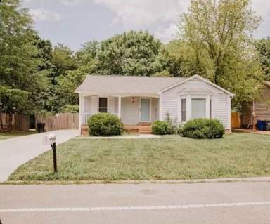 Main picture of 1004 Beech Bend Dr