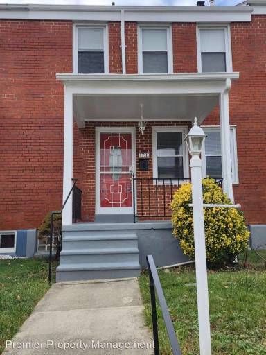 Main picture of 1733 Wadsworth Way