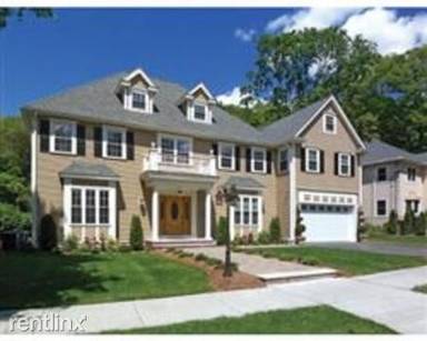 Main picture of 455 Waban Ave