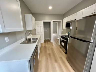 Main picture of 576 E Fall Creek Parkway North Dr