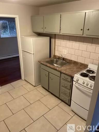 Main picture of 9334 Reading Rd