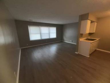 Main picture of Eastland Hills Apartments