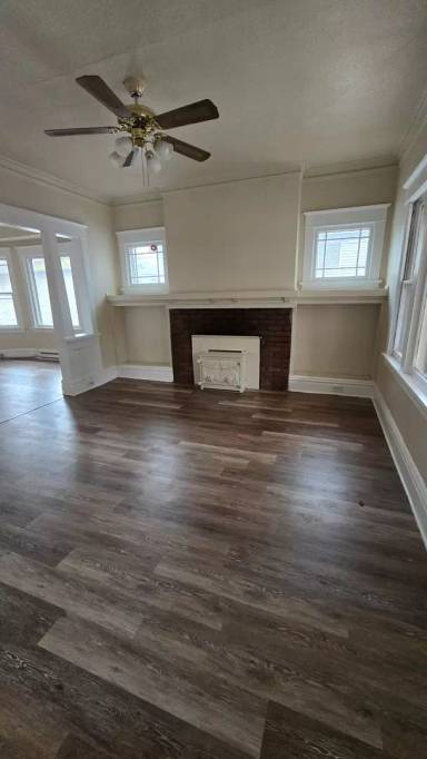 Main picture of 817 E 8th Ave