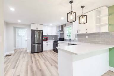 Main picture of 1408 Gus Thornhill Jr Dr
