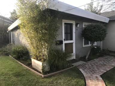 Main picture of 15679 Linda Ave