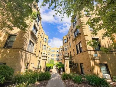 Main picture of The Flats on Damen