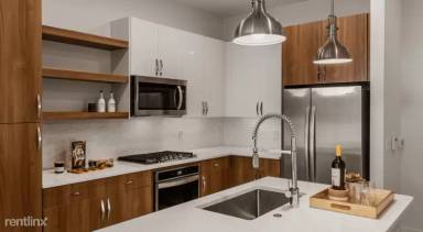 Main picture of Roadrunner on McDowell