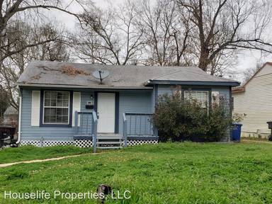 Main picture of 421 W 75th St