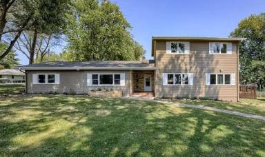 Main picture of 7601 N 58th St