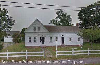 Main picture of 110 Depot St