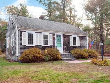 Main picture of 32 Delano Rd
