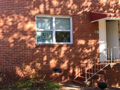 Main picture of 507 Thompson St