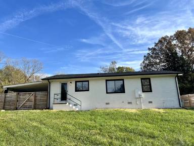 Main picture of 4110 Broadview Dr
