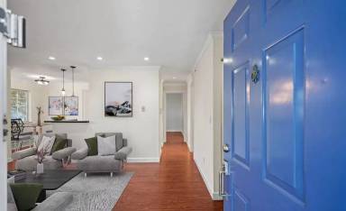 Main picture of 105 Lighthouse Dr