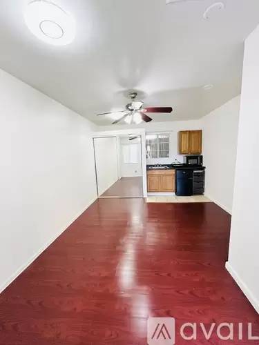 Main picture of 10729 Palms Blvd