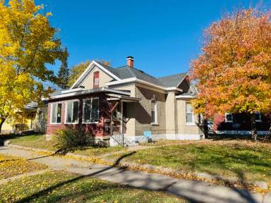 Main picture of 929 Redfield St