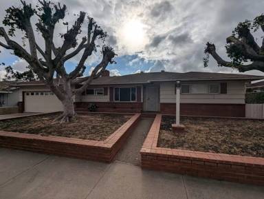 Main picture of 721 Murray Dr