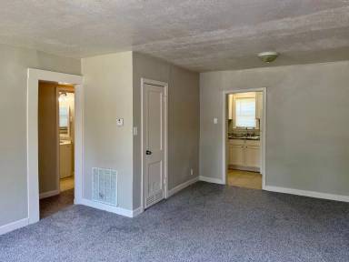 Main picture of 607 S Fountain St