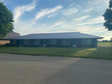 Main picture of 106 Martin Ct