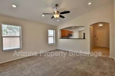 Main picture of 16011 W Kendall St