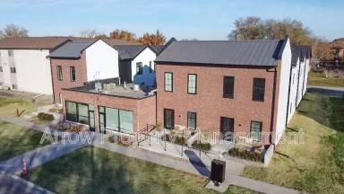 Main picture of 2230 R St