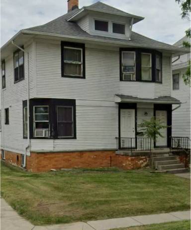 Main picture of 818 Phillips Ave