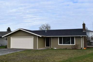 Main picture of 1321 Garden Cir