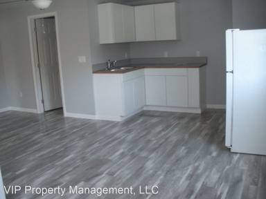 Main picture of 327 W Mullan Ave