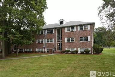Main picture of 39 Farrwood Ave