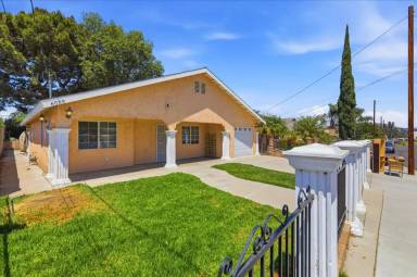 Main picture of 6059 Essex St