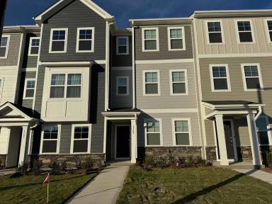 Main picture of 5709 Berry Vine Dr