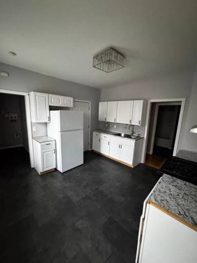 Main picture of 467 Connecticut Ave