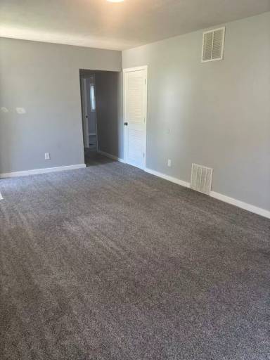 Main picture of 6771 Charles St