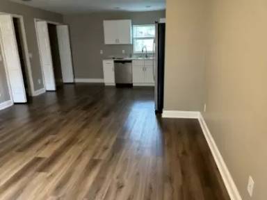Main picture of 2115 King Ave