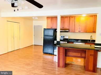 Main picture of 17 Water St