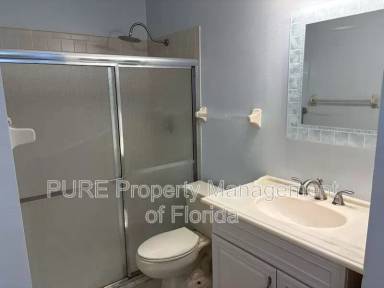 Main picture of 2317 SW 20th Ct
