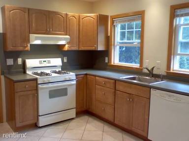 Main picture of 19 Milton Ave